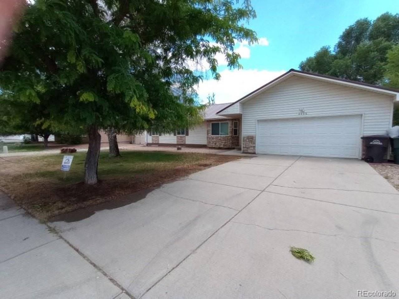2406 Park, Alamosa, CO 81101