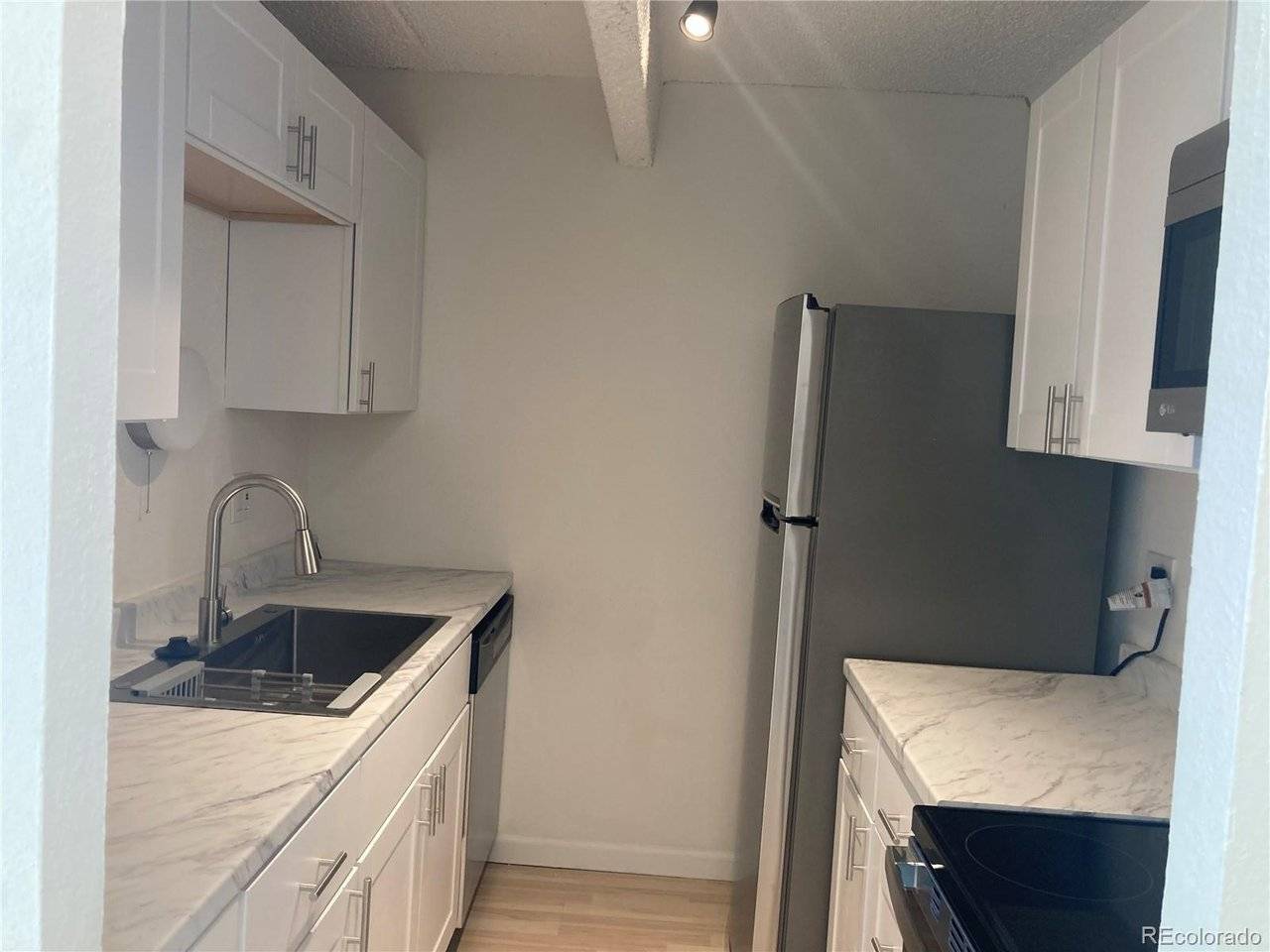 8060 E Girard #805, Denver, CO 80231