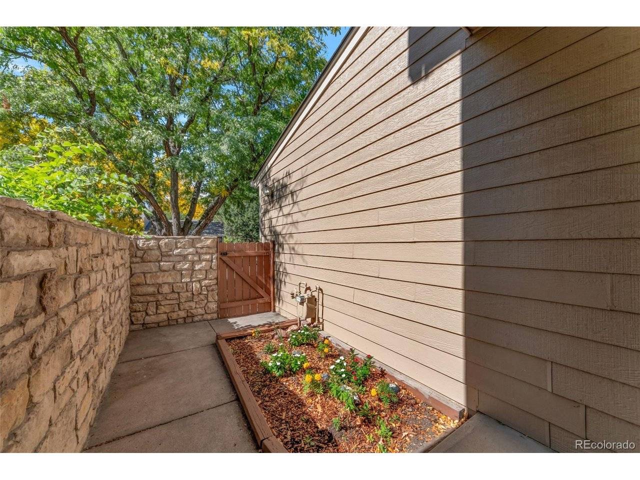 6556 S Yukon, Littleton, CO 80123