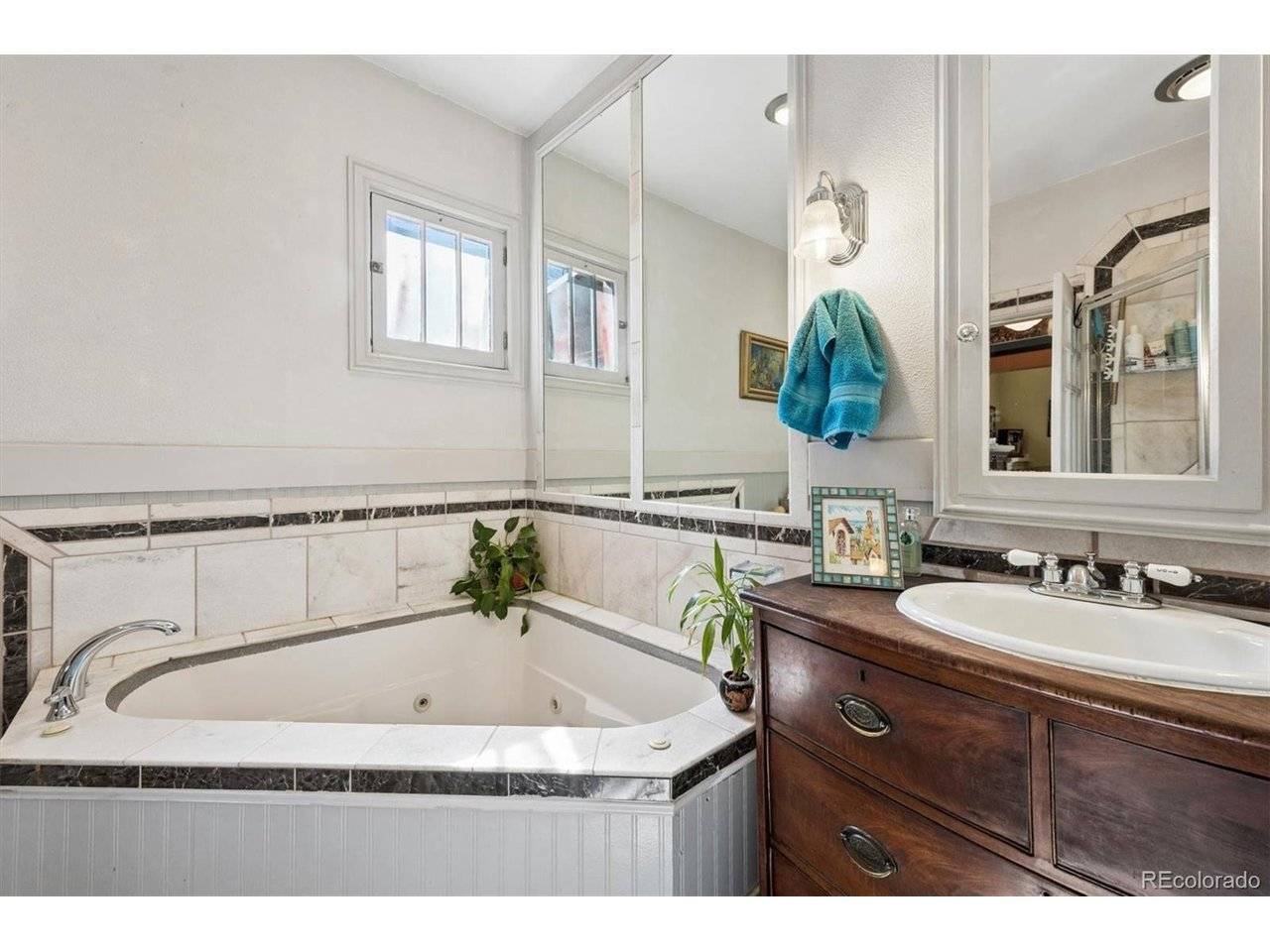 4047 Madison, Denver, CO 80216