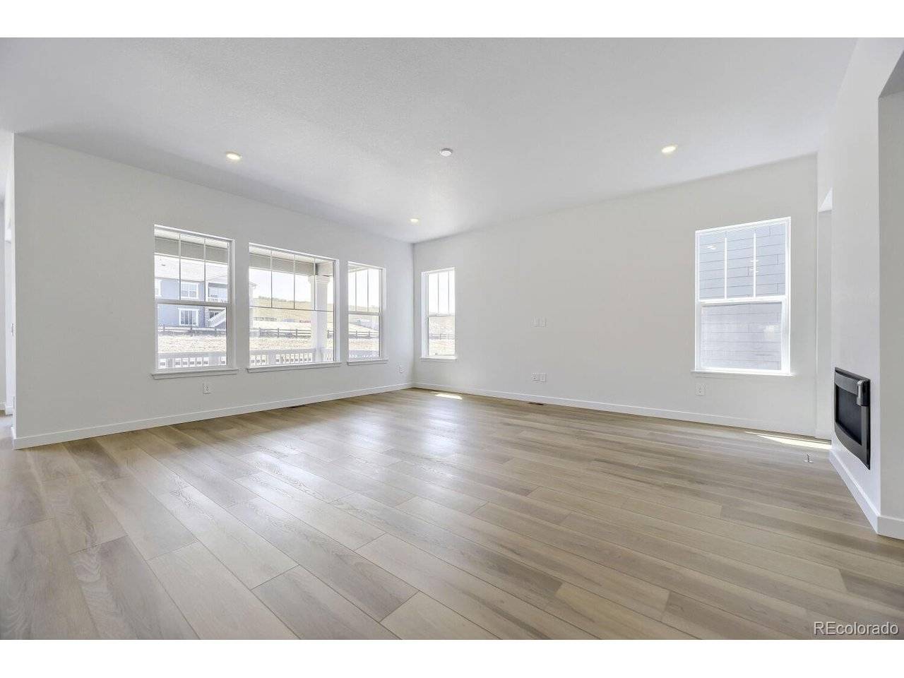 4200 Buttongrass, Castle Rock, CO 80108