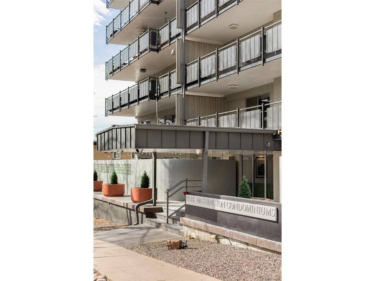 669 N Washington #203, Denver, CO 80203