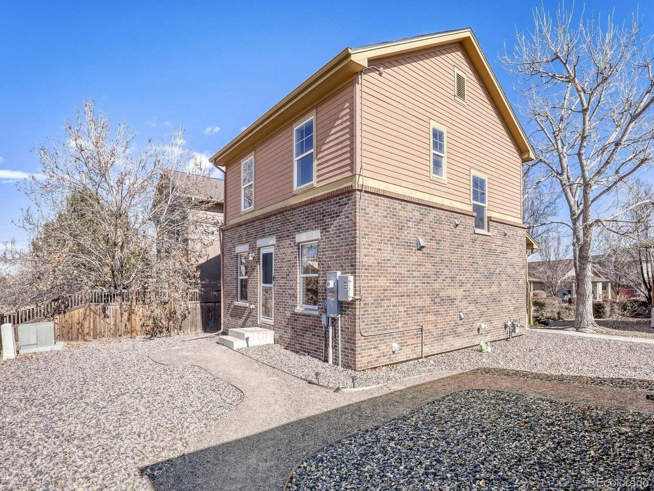 23341 E Saratoga, Aurora, CO 80016