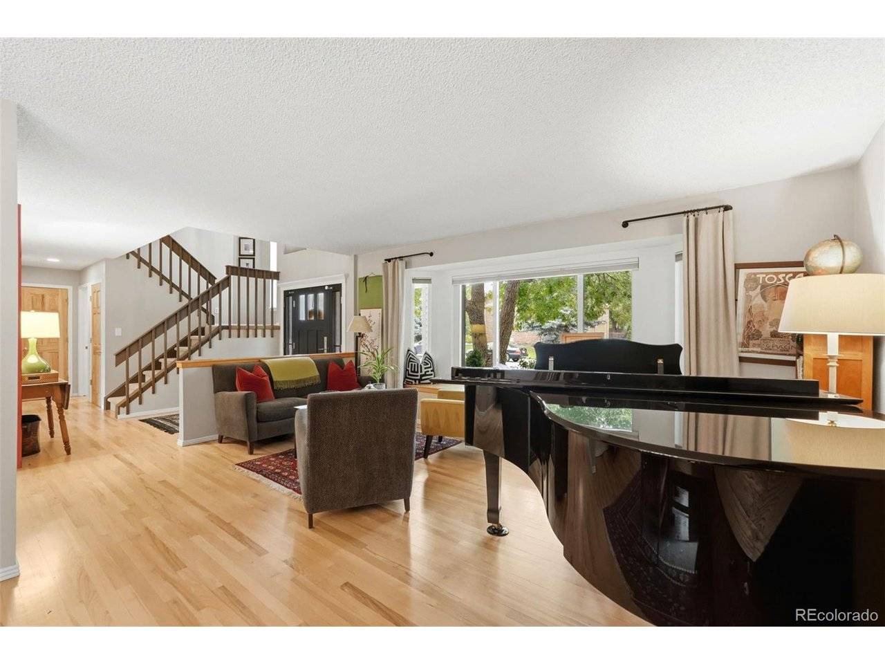 1951 W Dry Creek, Littleton, CO 80120