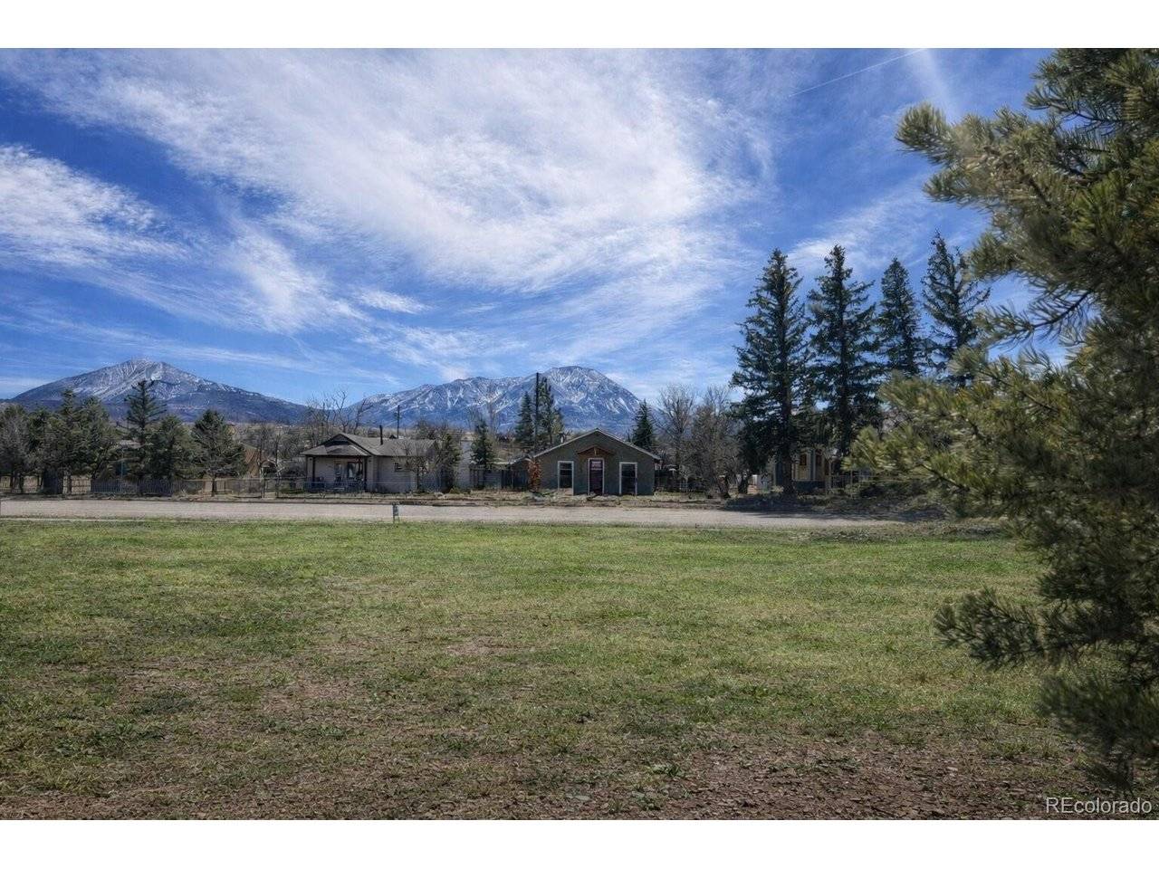 E Francisco, La Veta, CO 81055