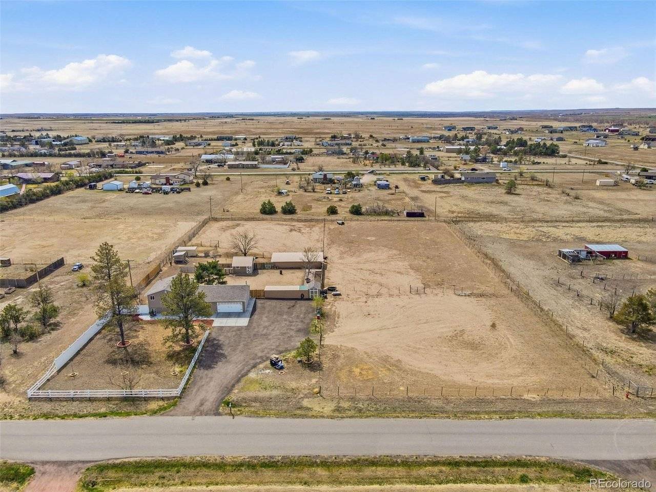 468 E Keen, Byers, CO 80103