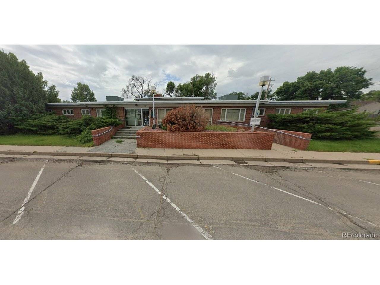 102 W 9th, Fort Morgan, CO 80701