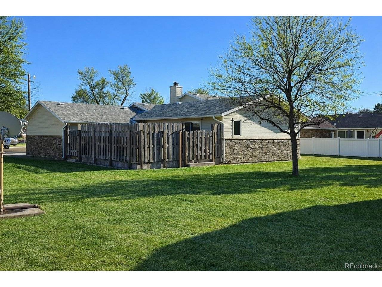 218 W 9th, Julesburg, CO 80737