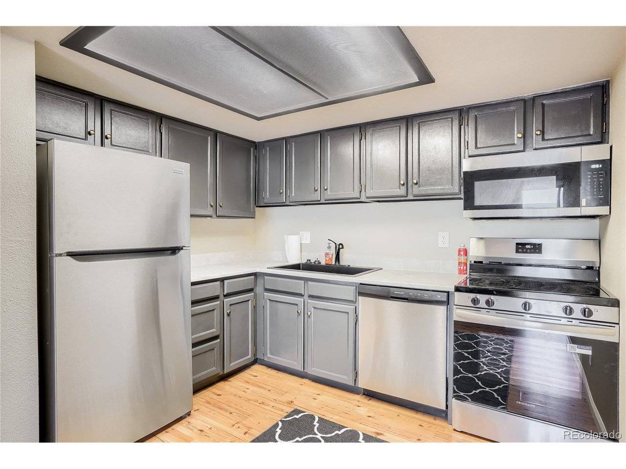 9680 Brentwood #208, Broomfield, CO 80021