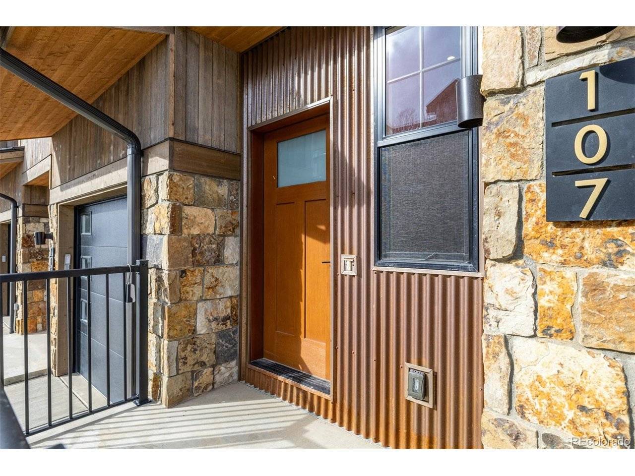 107 Saddle Mountain Camp, Granby, CO 80446