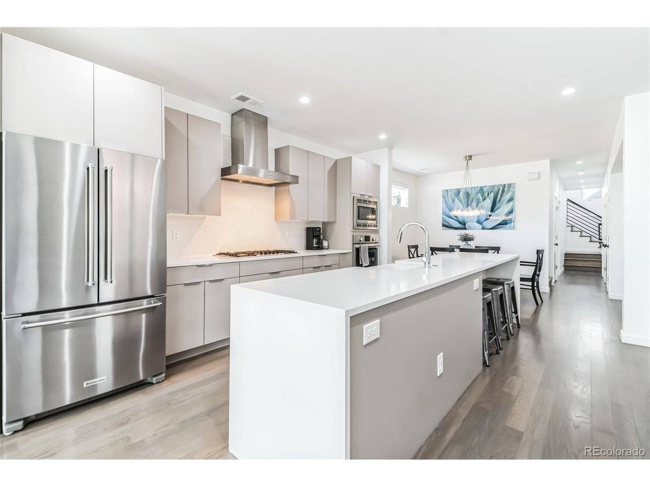 3501 Navajo, Denver, CO 80211