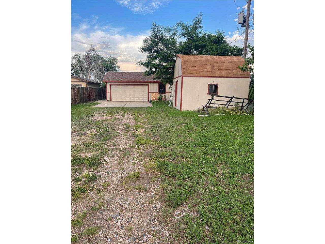 8010 Jasmine, Dupont, CO 80024