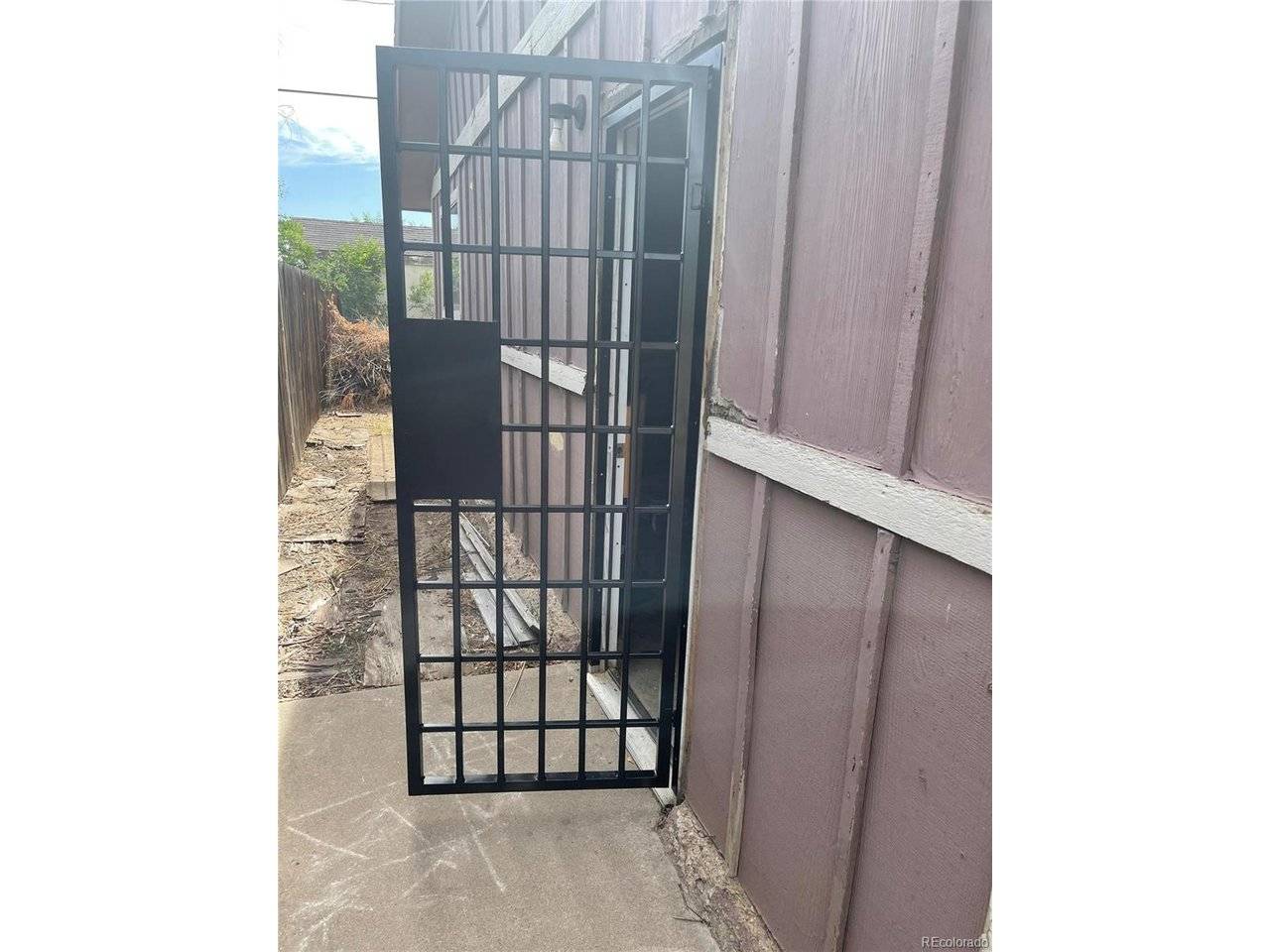 8010 Jasmine, Dupont, CO 80024