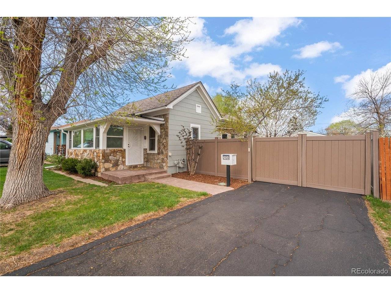 2124 Gray, Edgewater, CO 80214