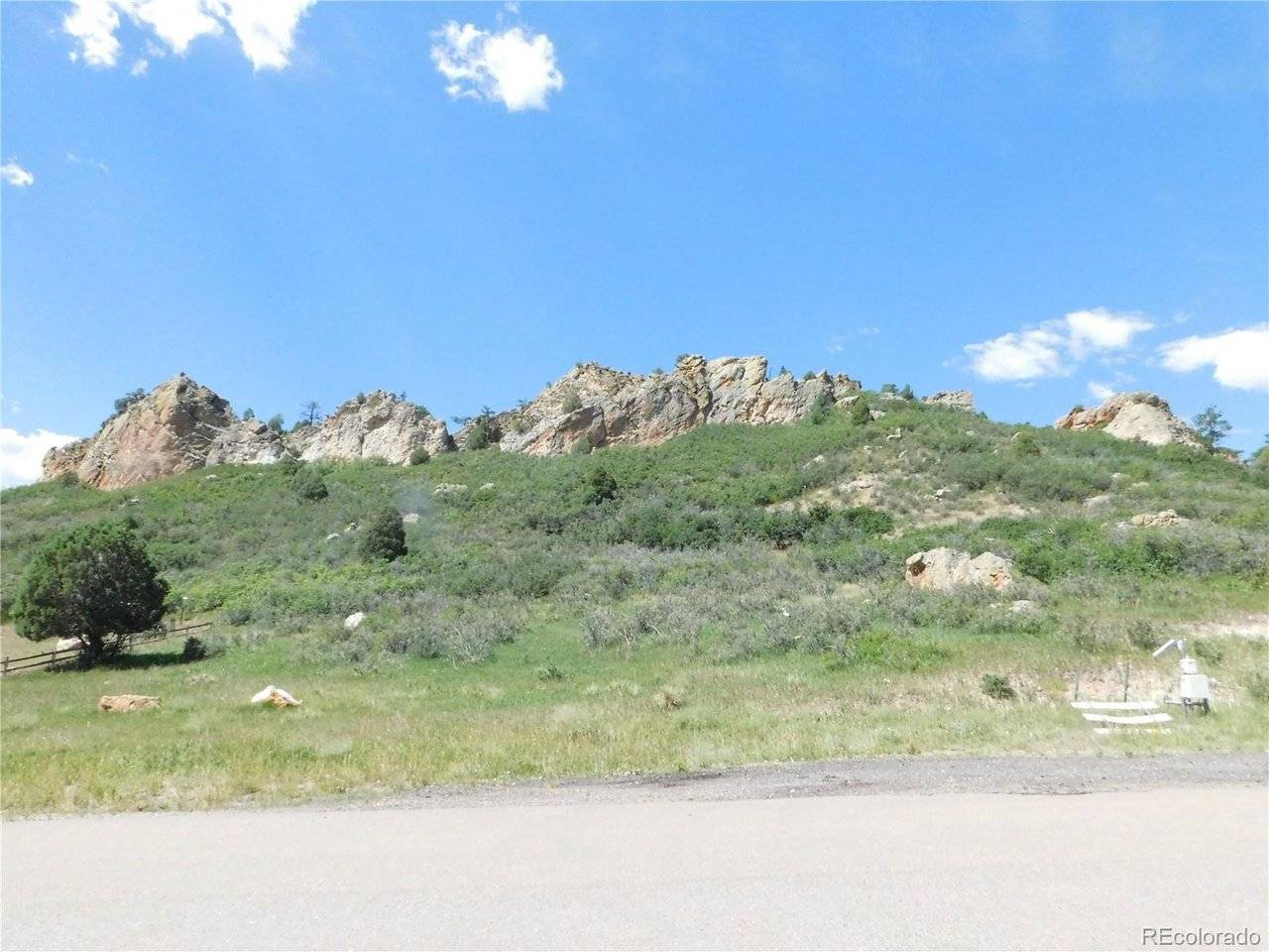 5760 Country Club, Larkspur, CO 80118