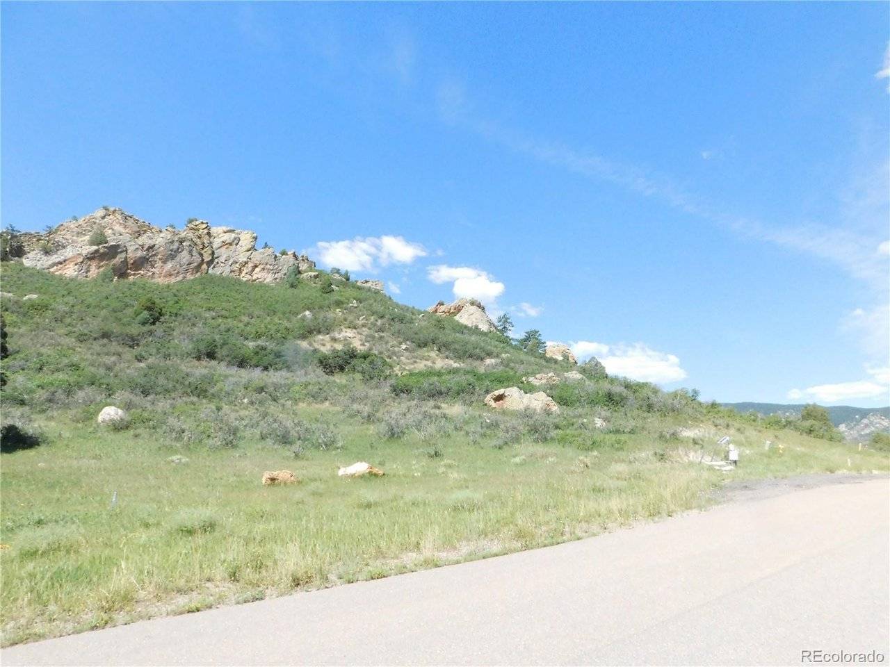 5760 Country Club, Larkspur, CO 80118