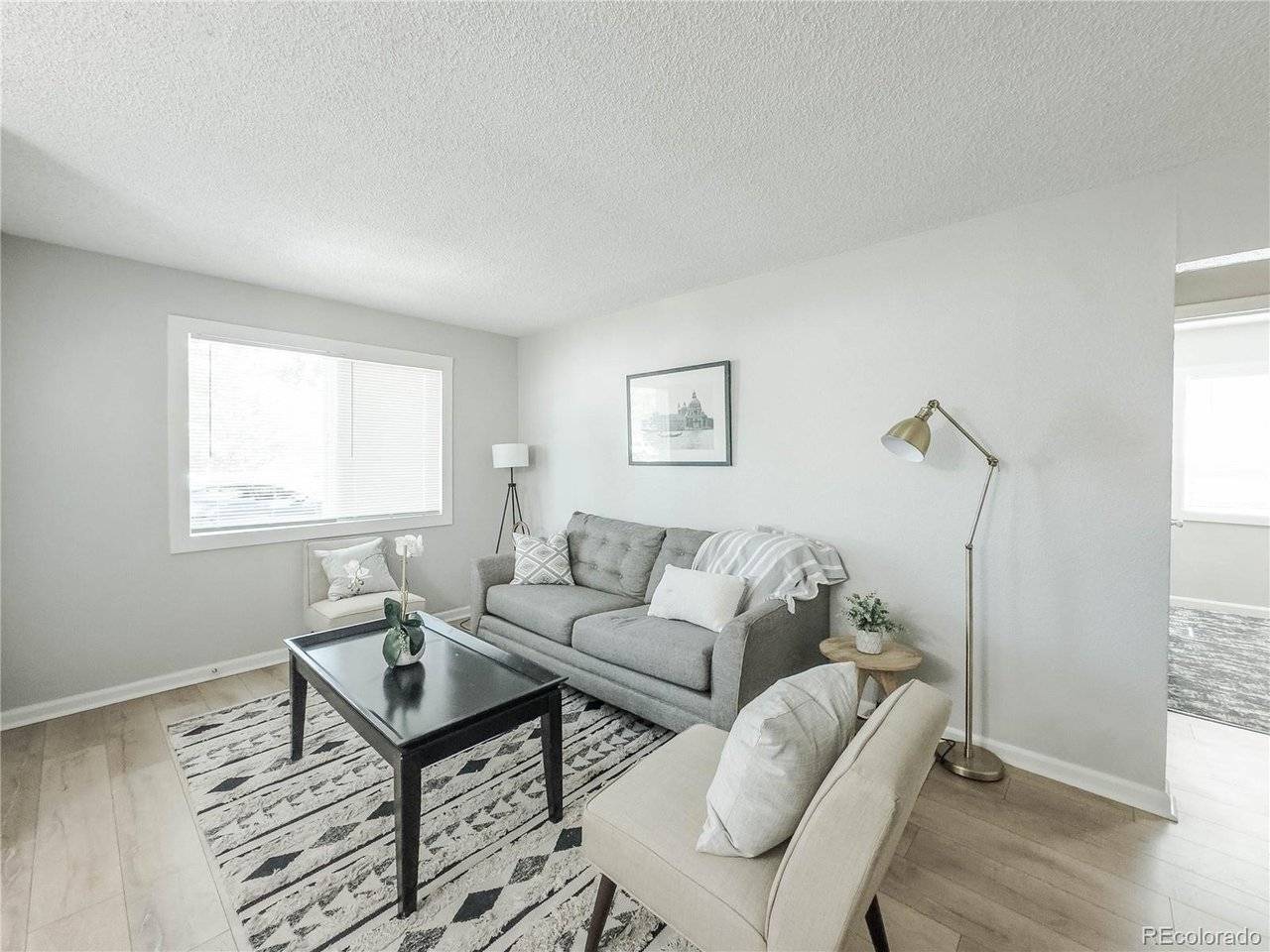 1713 Jamaica, Aurora, CO 80010