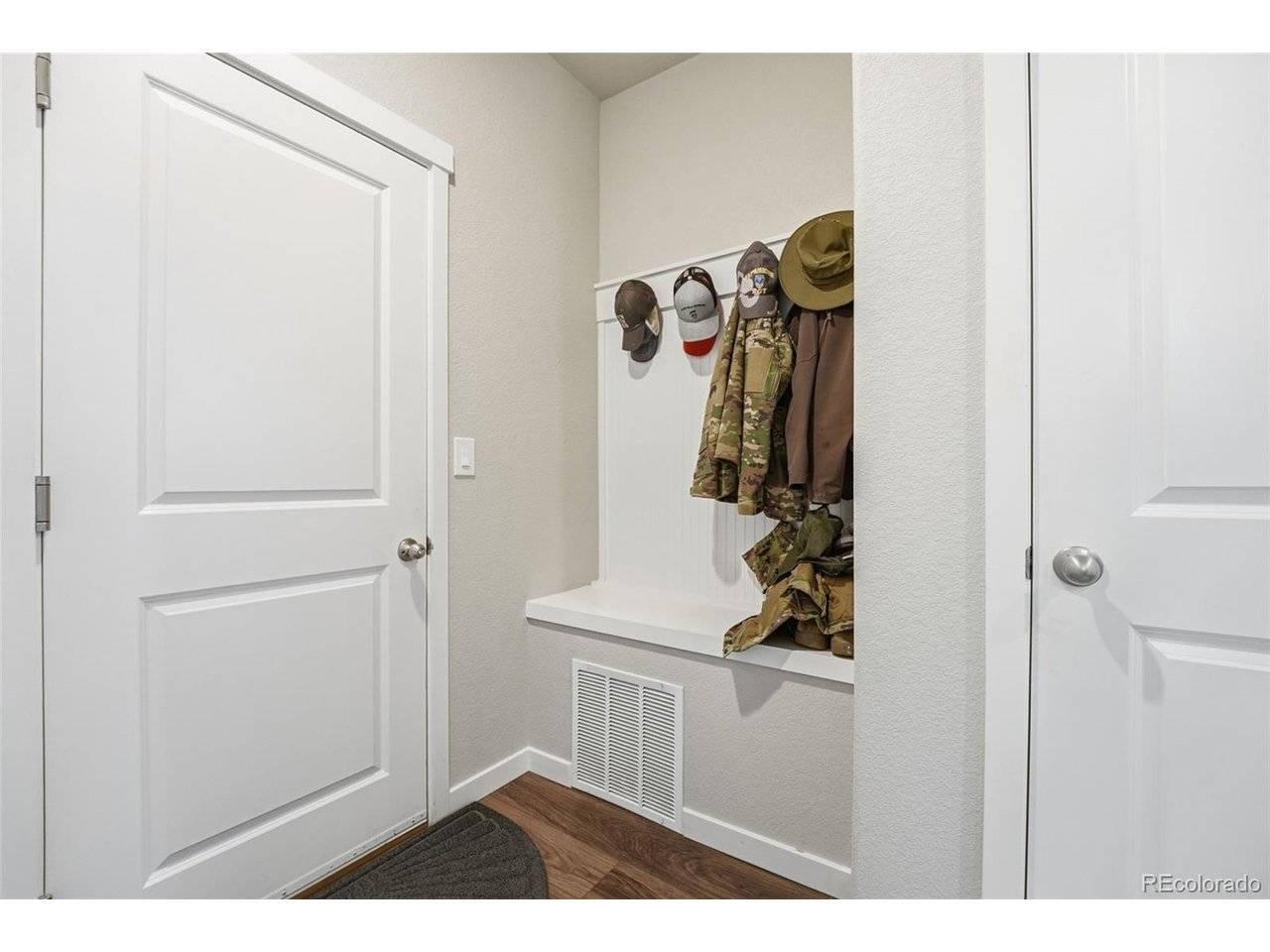 5150 Roundhouse, Colorado Springs, CO 80925
