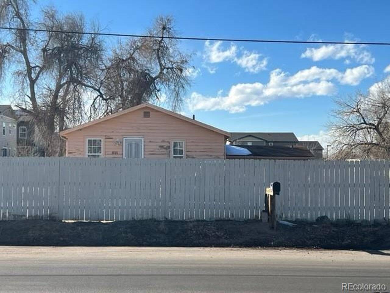 1221 S Dayton, Denver, CO 80247