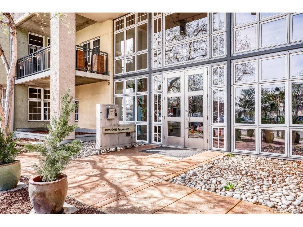 275 S Harrison #208, Denver, CO 80209
