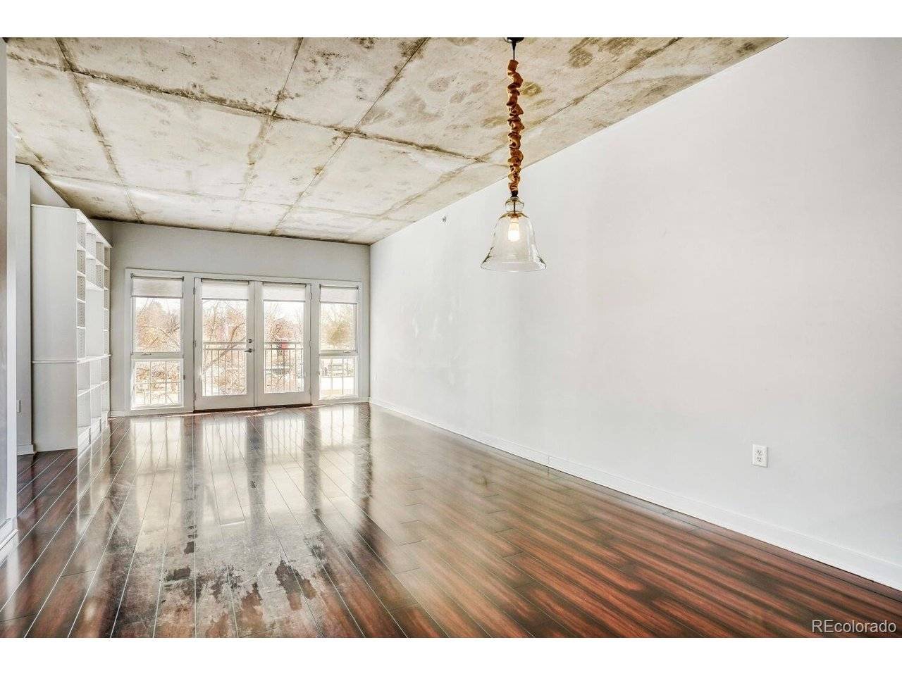 275 S Harrison #208, Denver, CO 80209