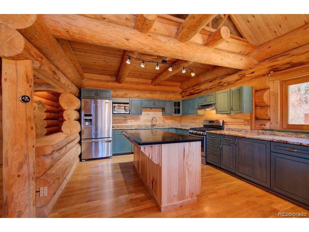 33 Cottonwood, Antonito, CO 81120