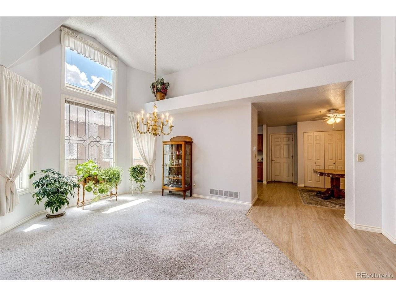 2566 S Independence, Lakewood, CO 80227
