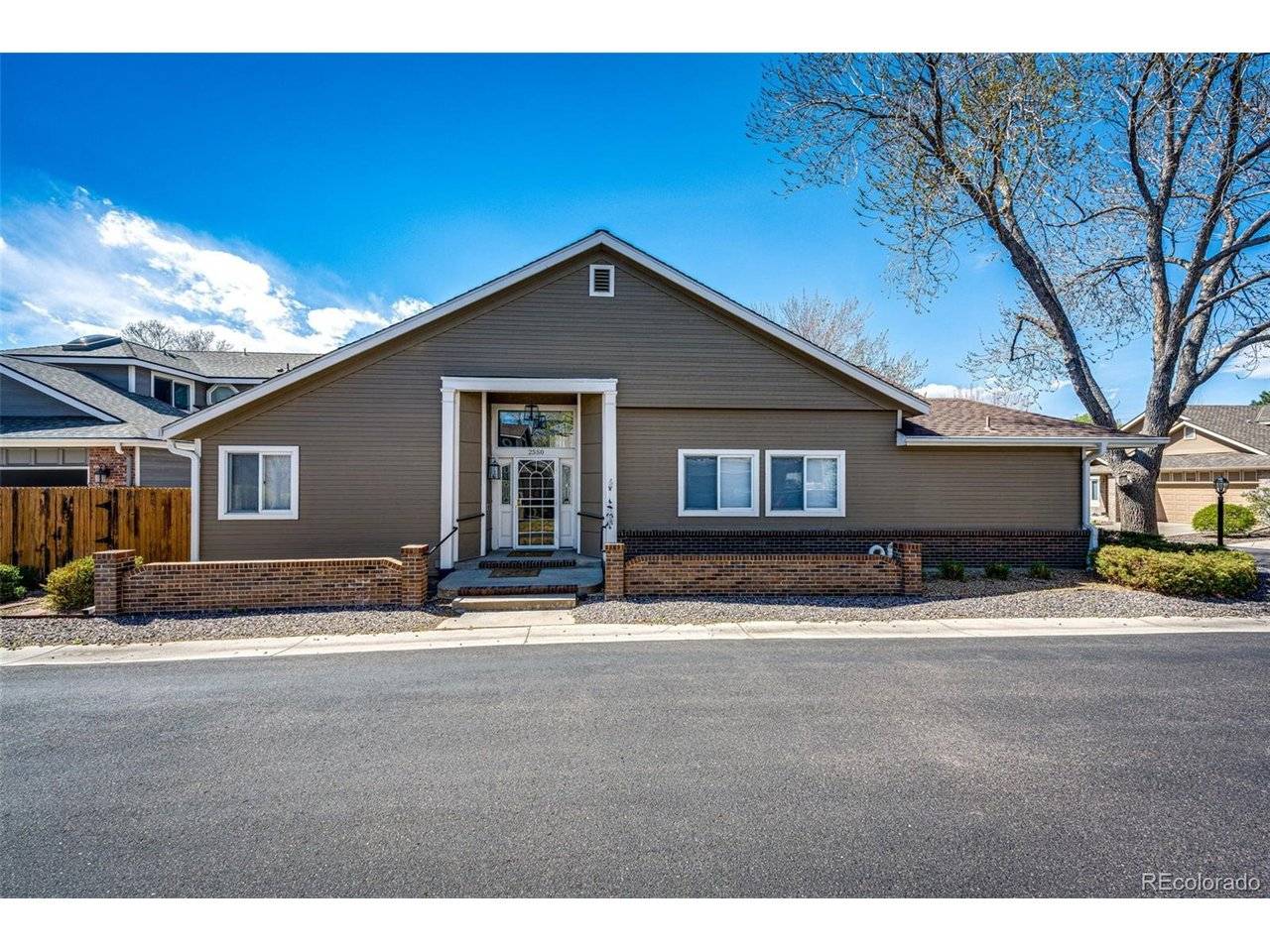 2550 S Iris, Lakewood, CO 80227