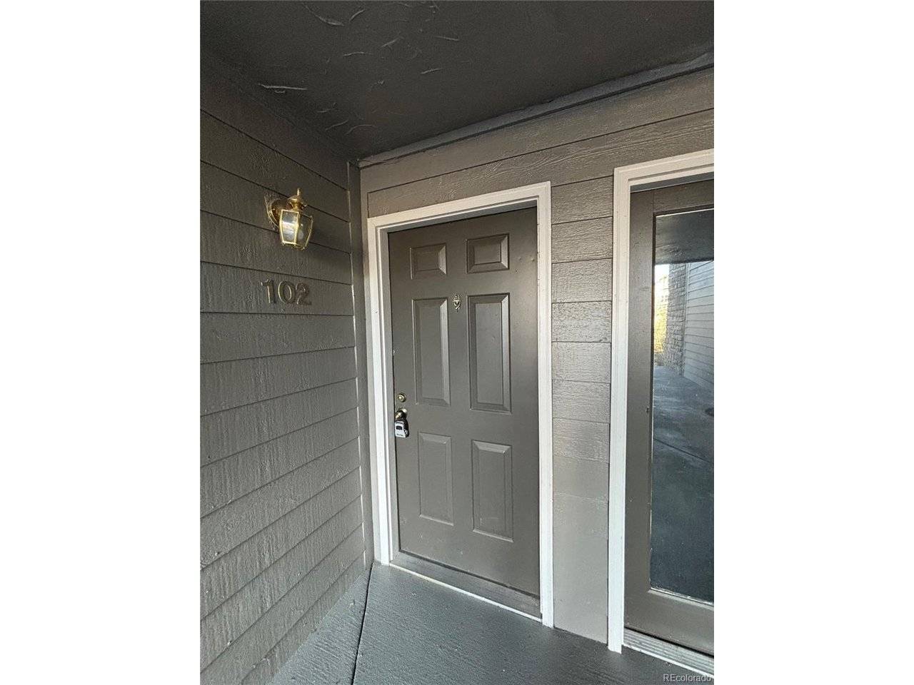 2575 S Syracuse #J102, Denver, CO 80231