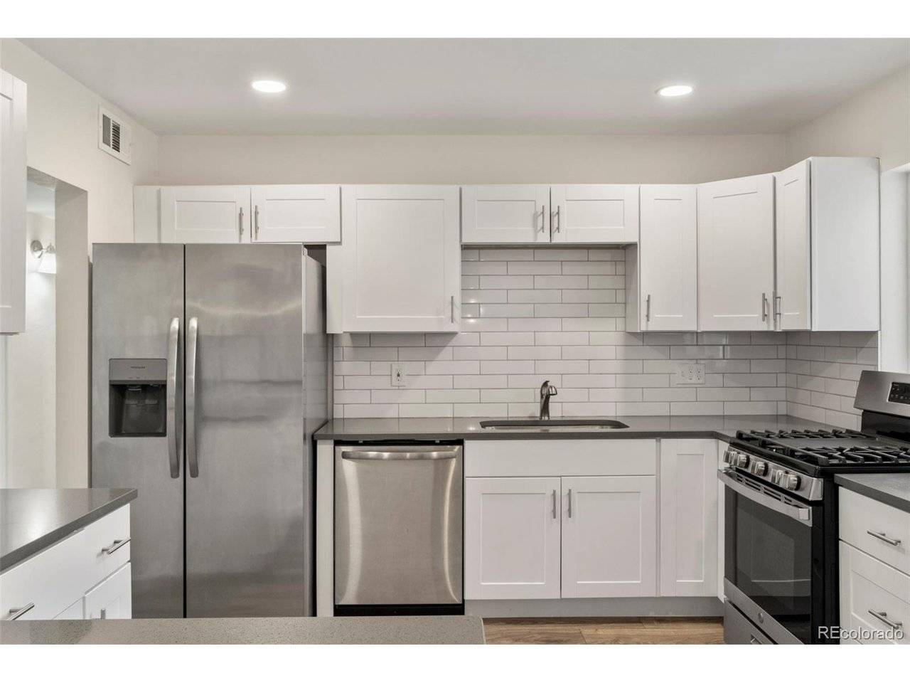 778 Troy, Aurora, CO 80011
