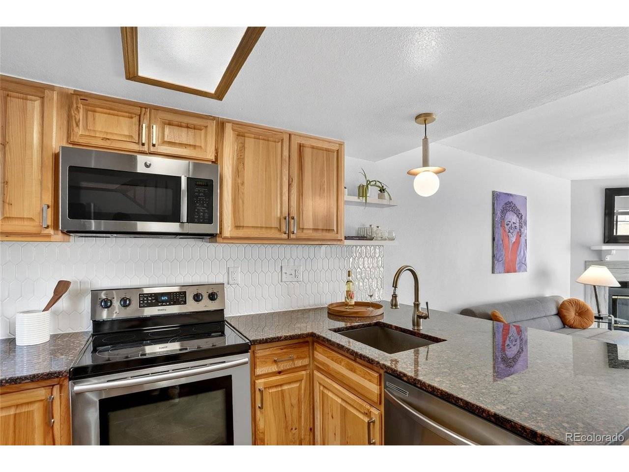 9463 Lou, Thornton, CO 80260