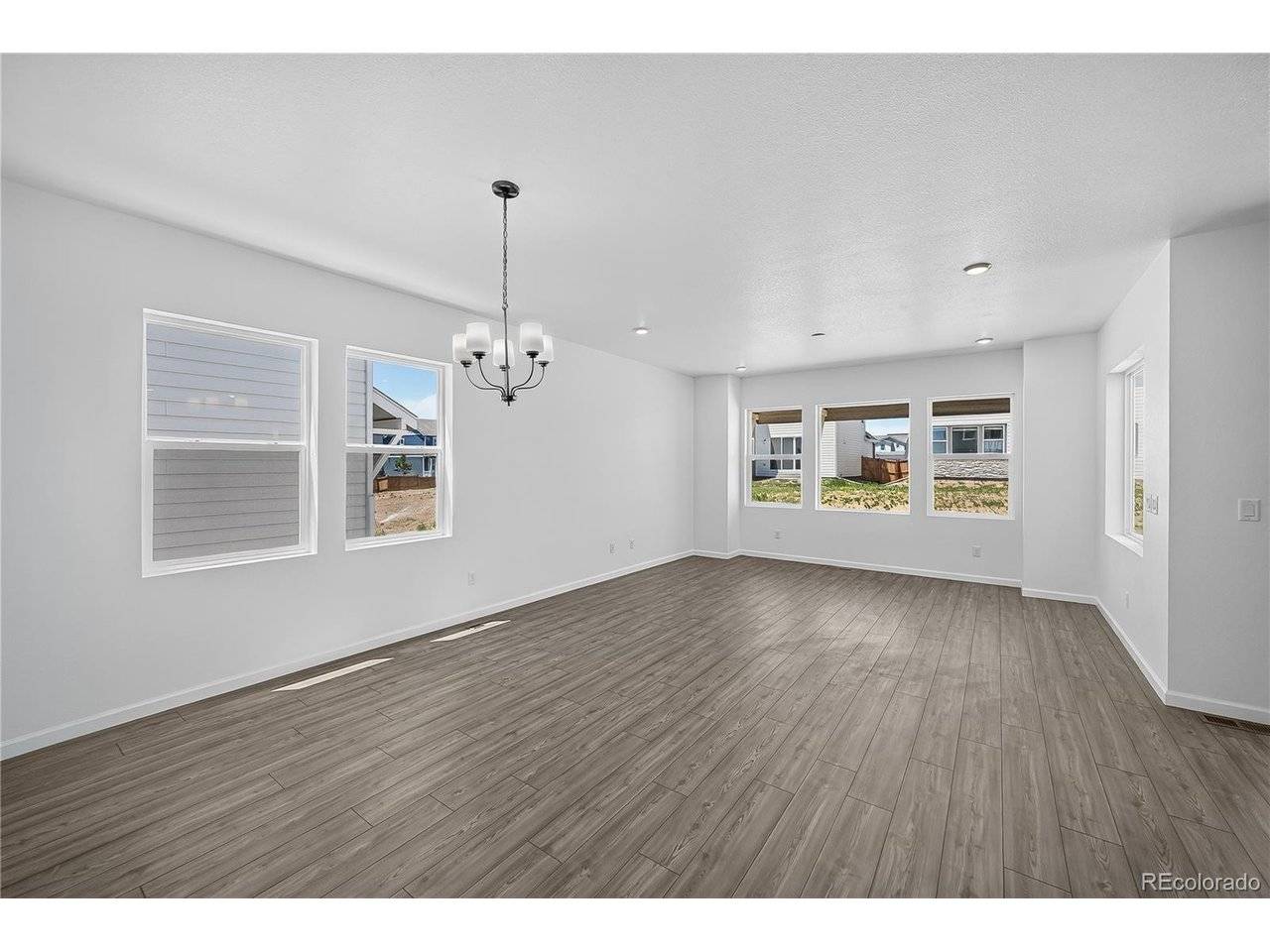 28425 E 4th, Watkins, CO 80137