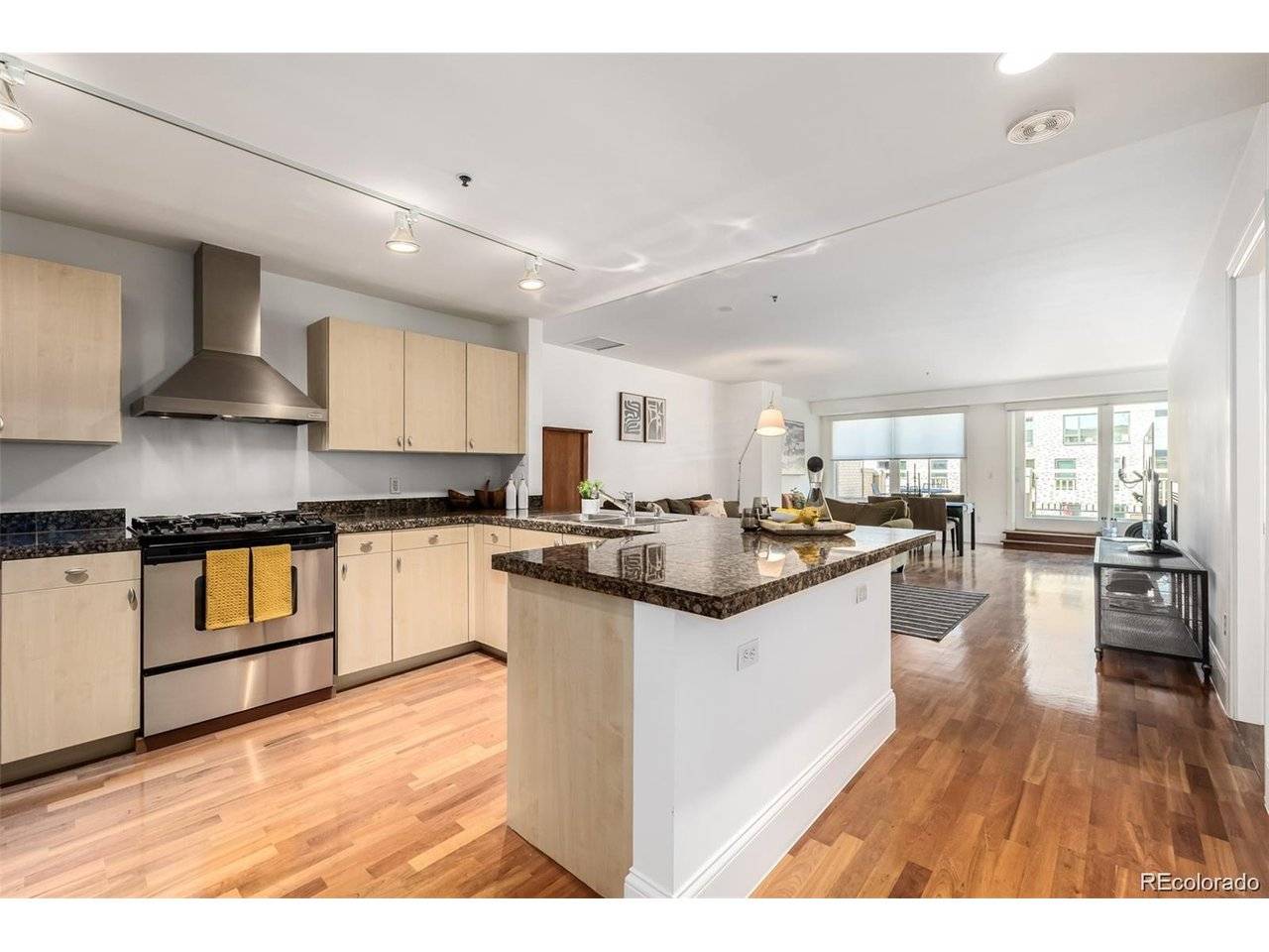 1560 Blake #810, Denver, CO 80202