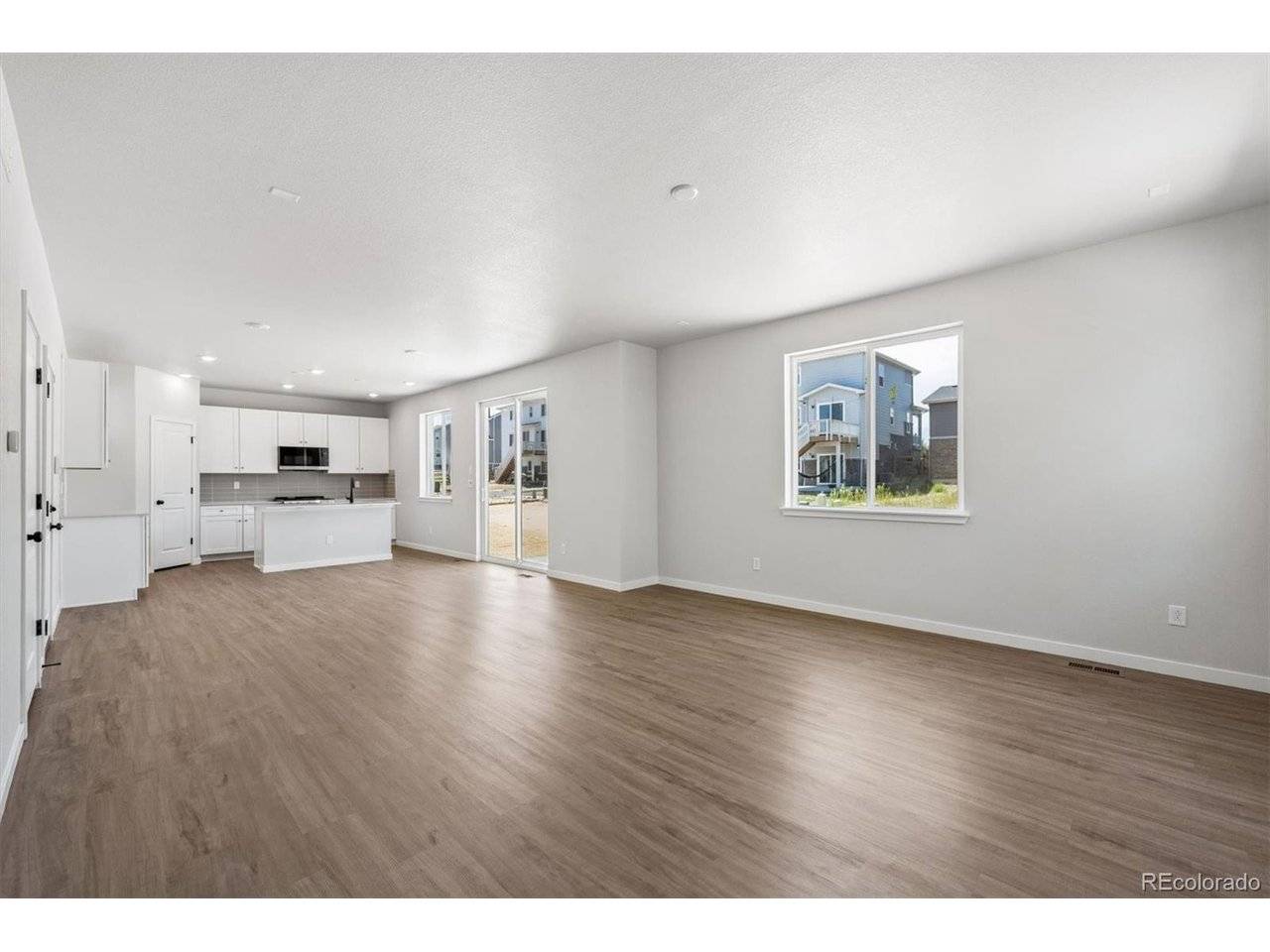 3323 N Irvington, Aurora, CO 80019