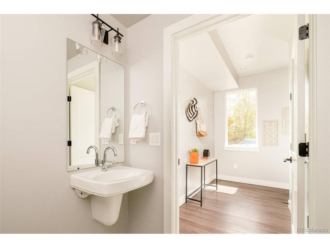 7035 E 38th #2, Denver, CO 80207