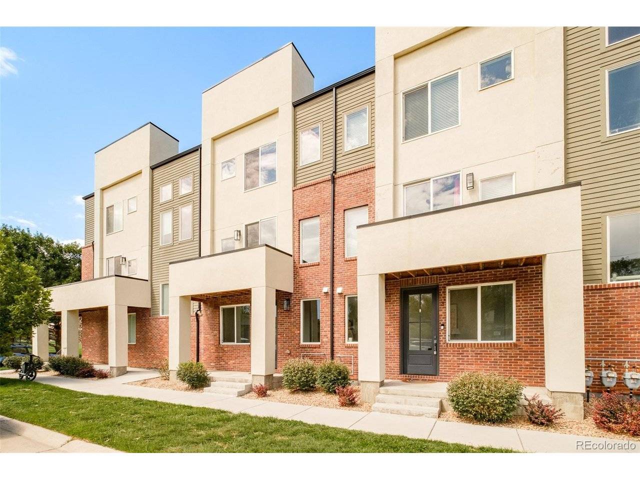 7035 E 38th #2, Denver, CO 80207