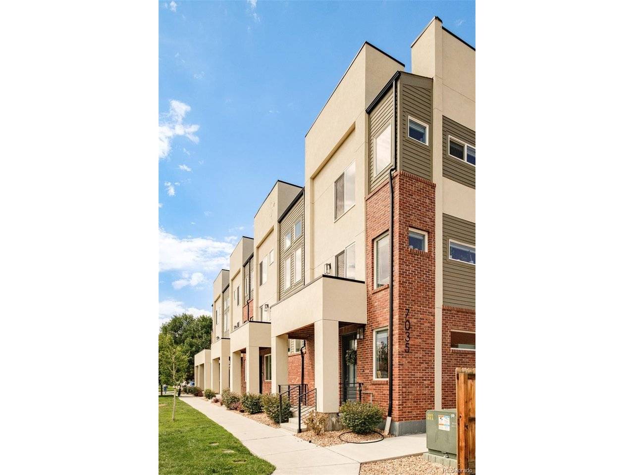7035 E 38th #2, Denver, CO 80207
