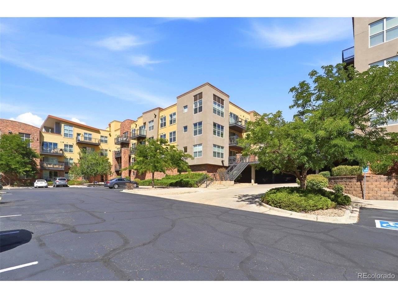 9059 E Panorama #B111, Englewood, CO 80112