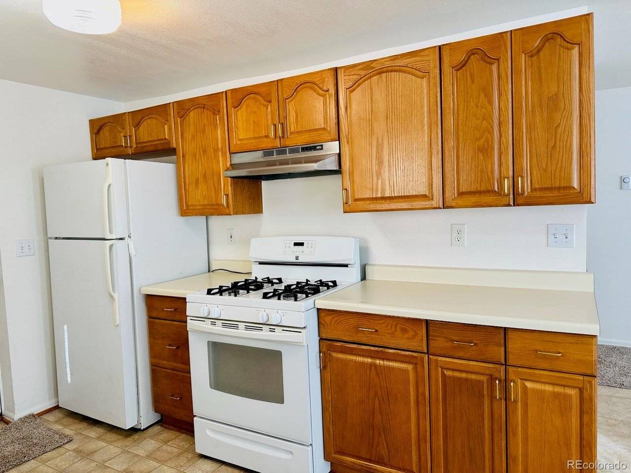 131 10th, Alamosa, CO 81101