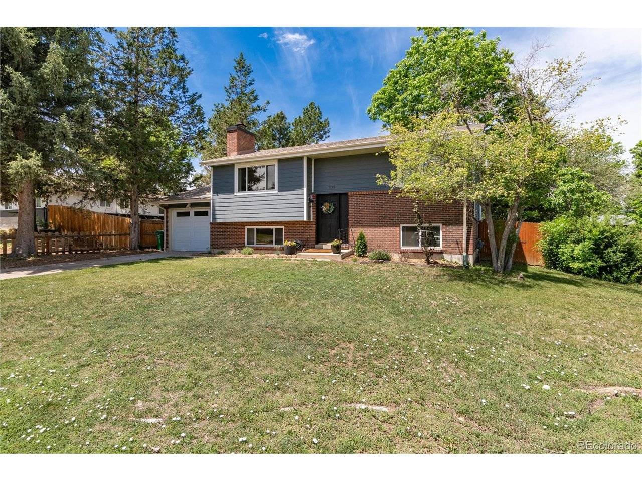 7175 S Penrose, Centennial, CO 80122