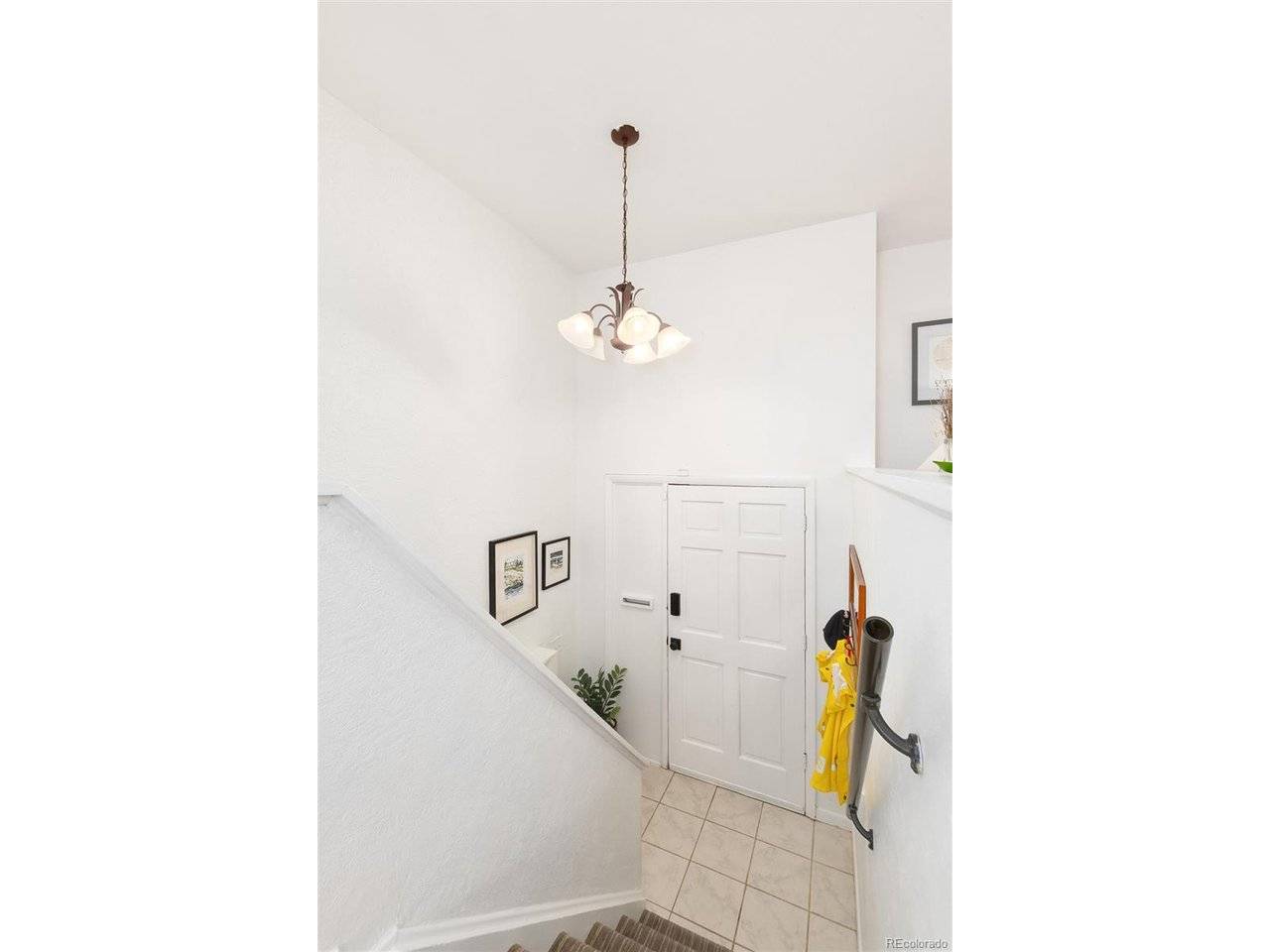 7175 S Penrose, Centennial, CO 80122