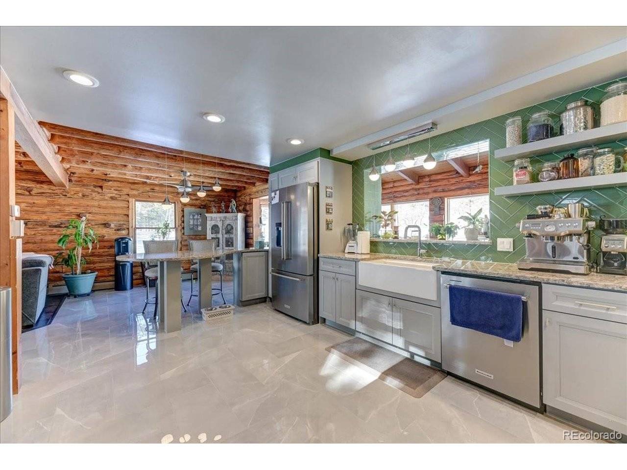 8752 S Ault, Morrison, CO 80465