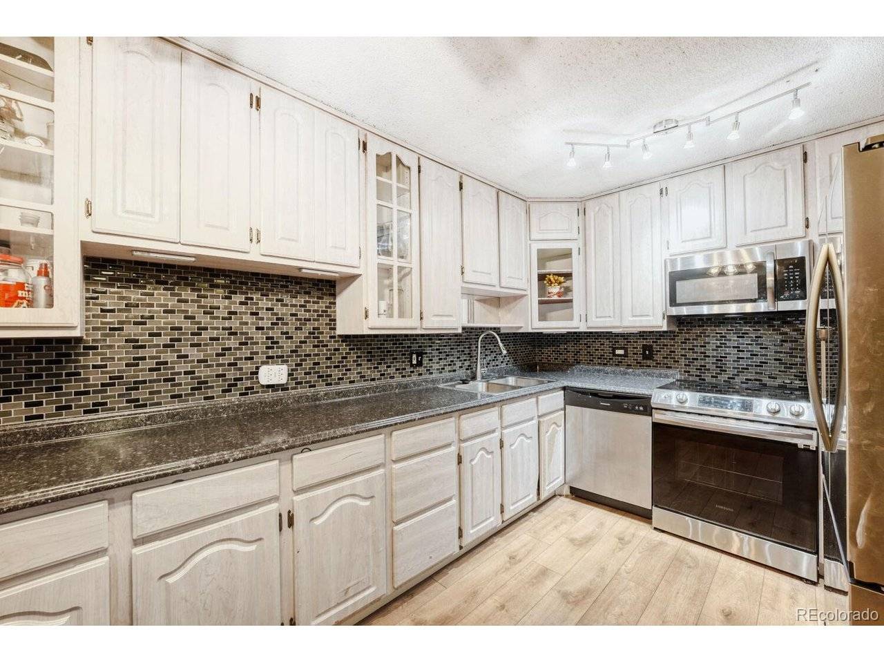 595 S Alton #10C, Denver, CO 80247
