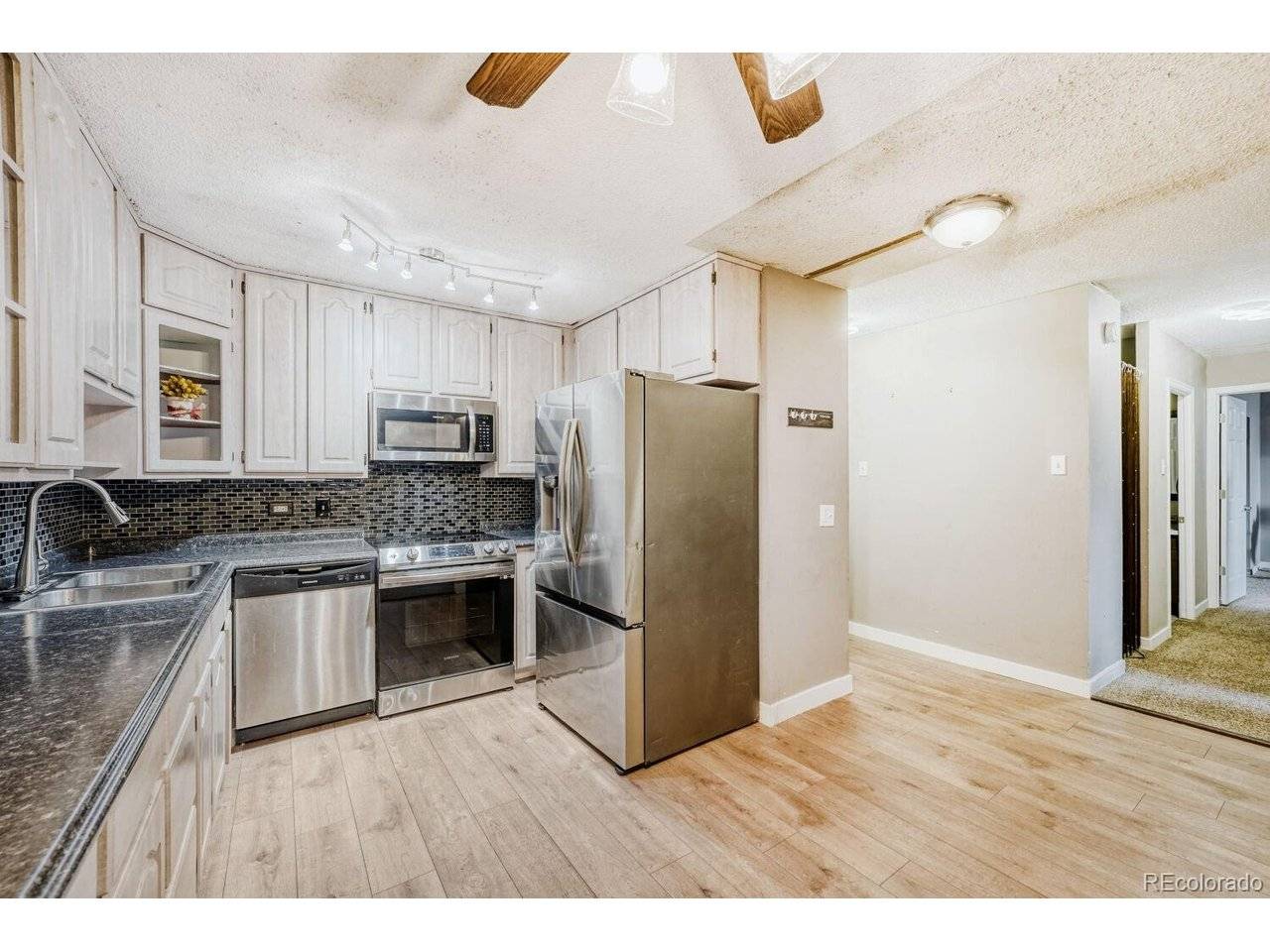 595 S Alton #10C, Denver, CO 80247