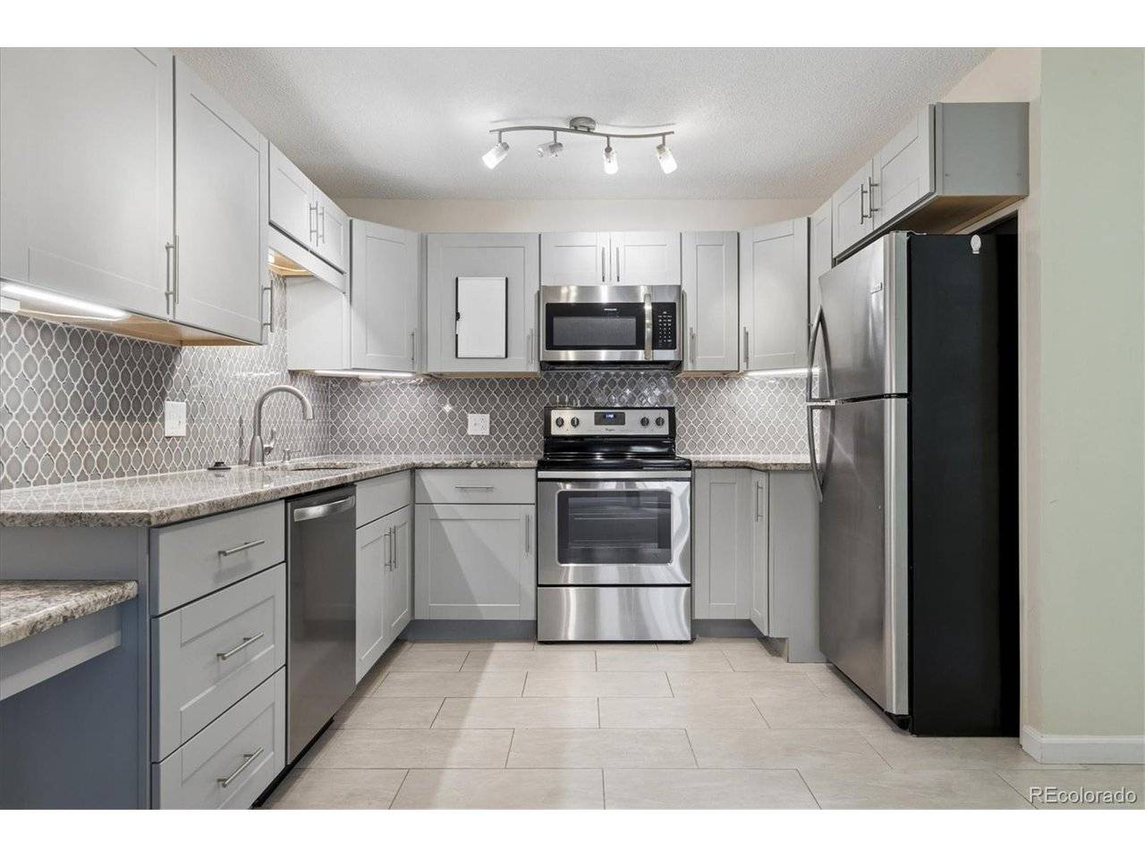 725 S Alton #7A, Denver, CO 80247