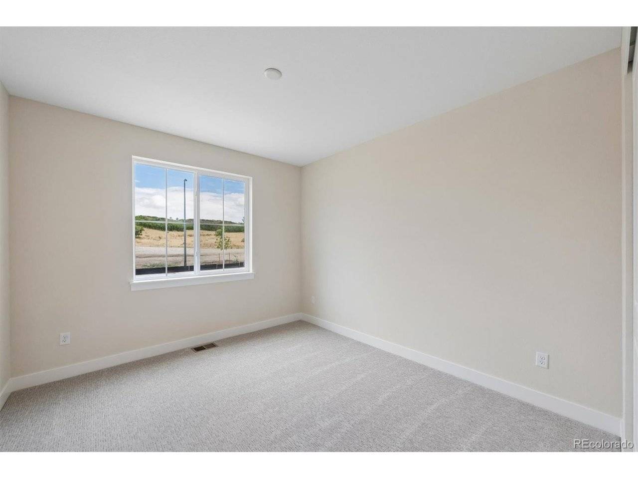 5725 Pleasant View, Castle Rock, CO 80108