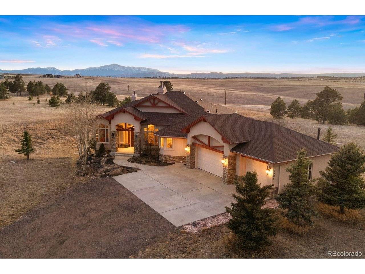 6905 Alpaca, Colorado Springs, CO 80908