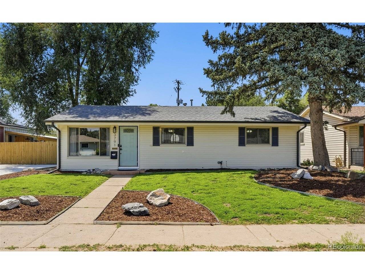 3791 S Huron Street, Englewood, CO 80110