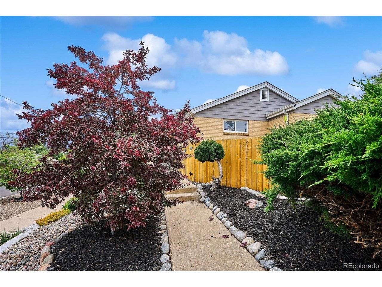 3560 N Steele, Denver, CO 80205