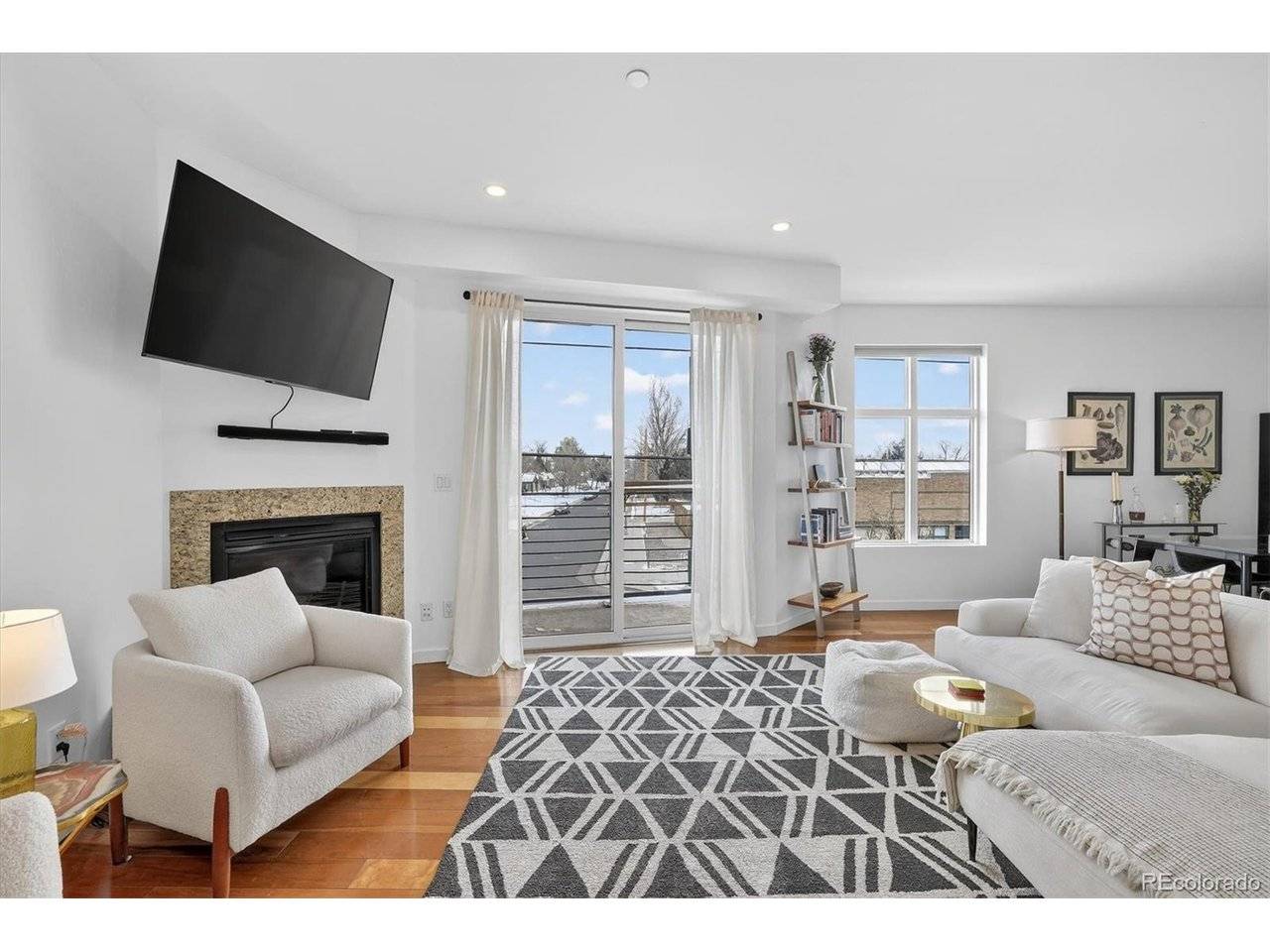 2900 W 44th #201, Denver, CO 80211